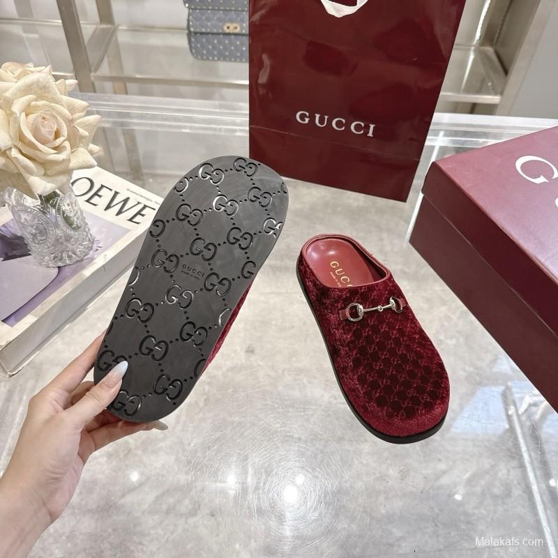 Gucci Women's Mule Shoes Velvet with Horsebit Detail - LY00240