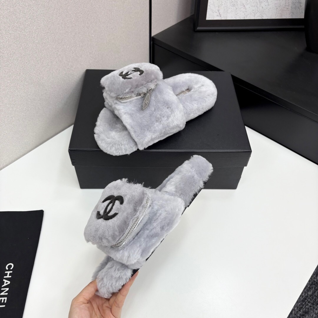 Chanel Fluffy Slippers Latest Color Design with Rubber Sole - LY00270