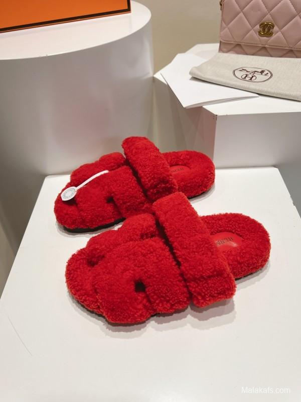 H Love Erjiu Full Wool Slippers with Wavy Fur Design - LY00270