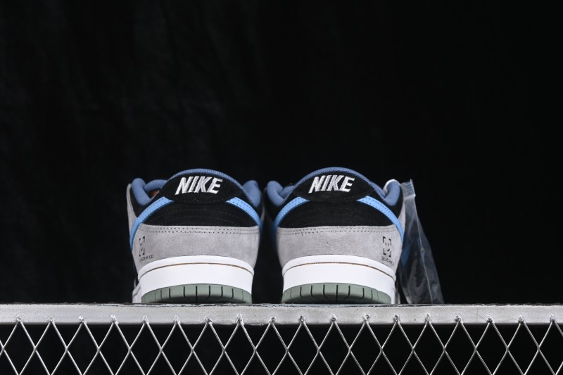 Nike SB Dunk Low Skateboarding Shoes with Premium Leather Upper - HF3063-002