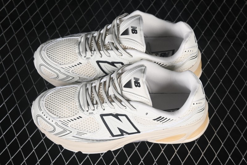 New Balance 2010 Series Retro Running Shoes with Suede and Mesh Upper - U20103SH