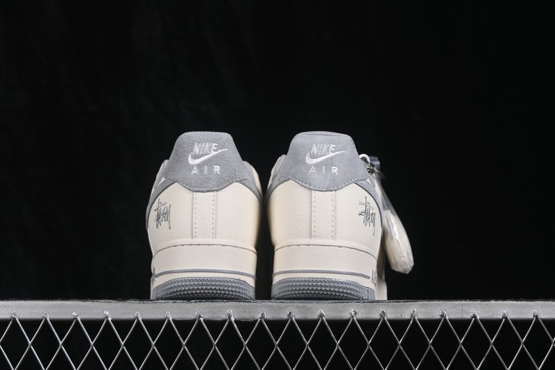 Nike Air Force 1 '07 Low Retro Basketball Shoes with Full-Length Air Cushion - DN1688-824