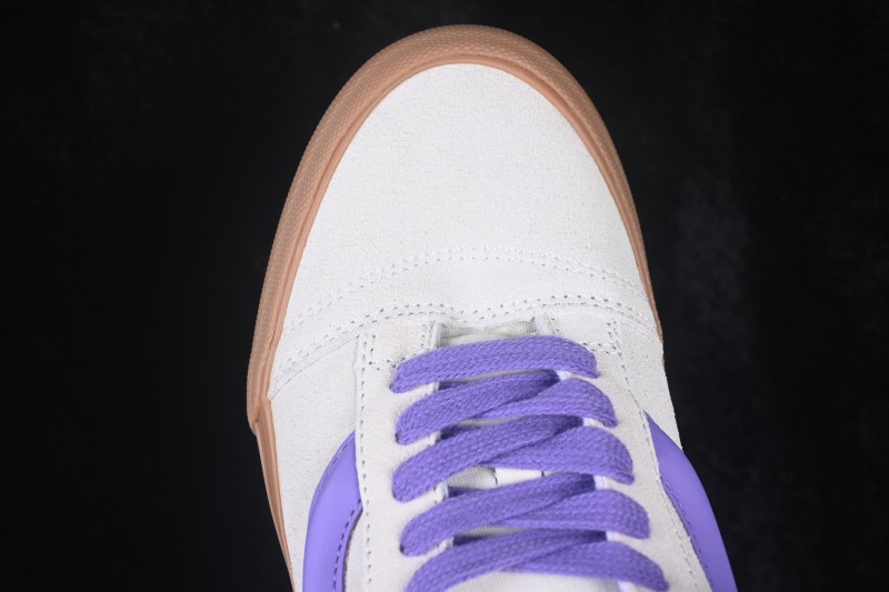 Vans Knu-Skool Low-Top Casual Skateboarding Shoes with Classic Jazz Stripes - VN000D6ZFTY