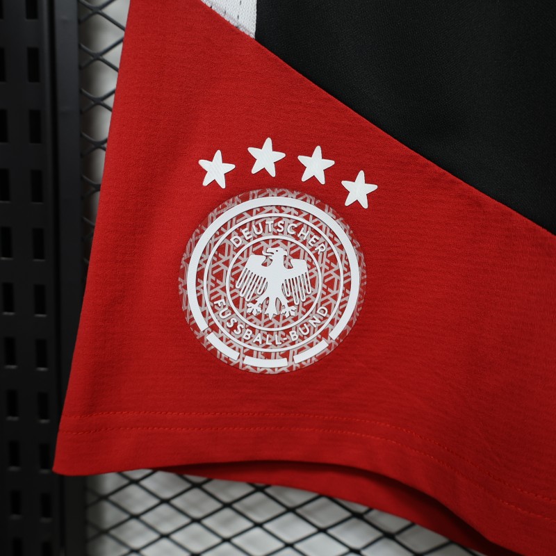 Player Version 2026  Germany Red  Training Shorts