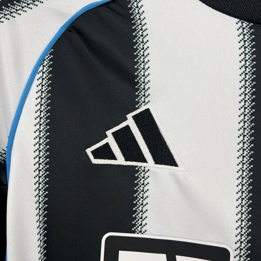 25/26 Newcastle United Home Long Sleeve Jersey